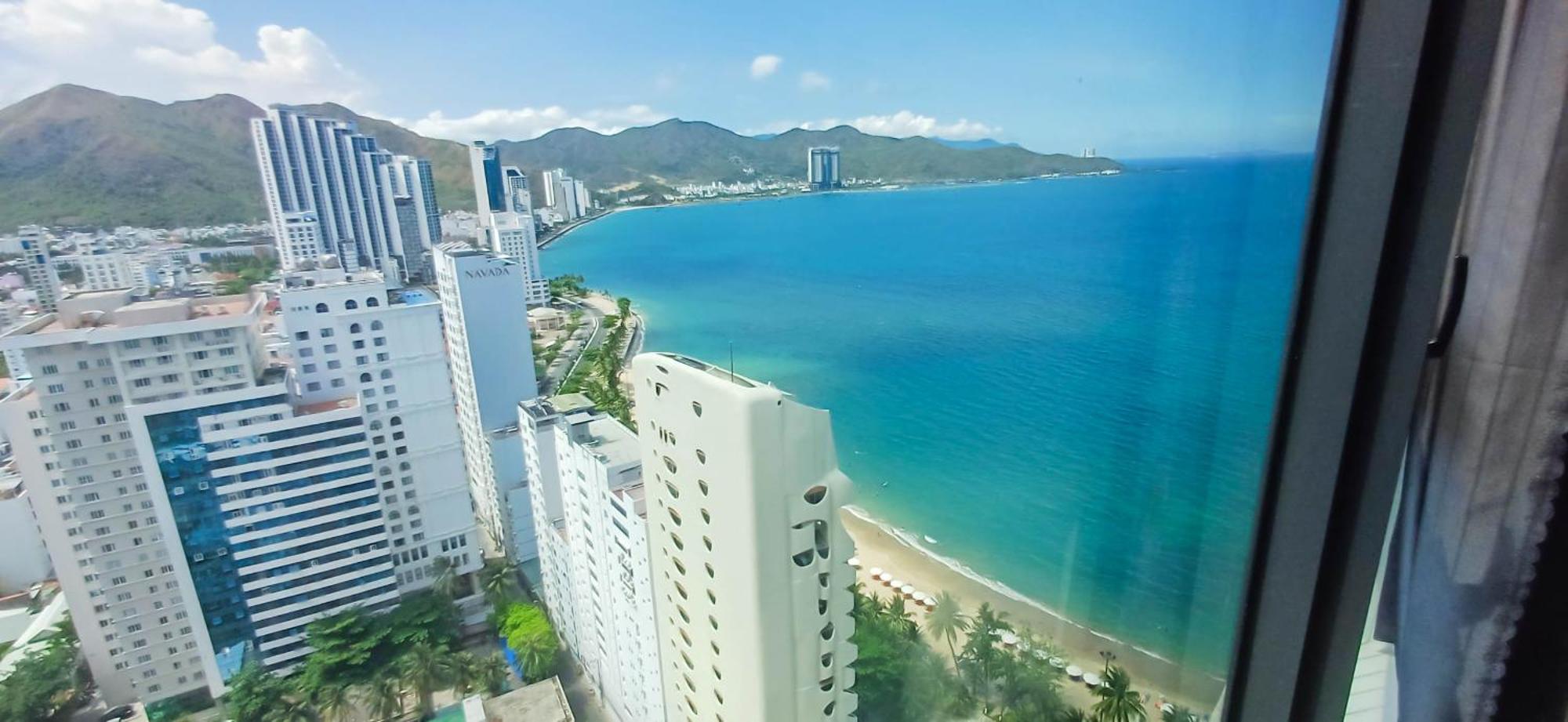 Oceanus Mt Vien Trieu Thai Ha & अपार्टमेंट *