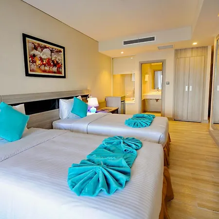Oceanus Mt Vien Trieu Thai Ha Hotel & Apartment Nha Trang Exterior photo